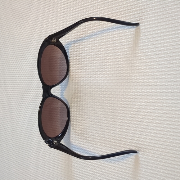 Charby Sunglasses - Picture 3 of 7